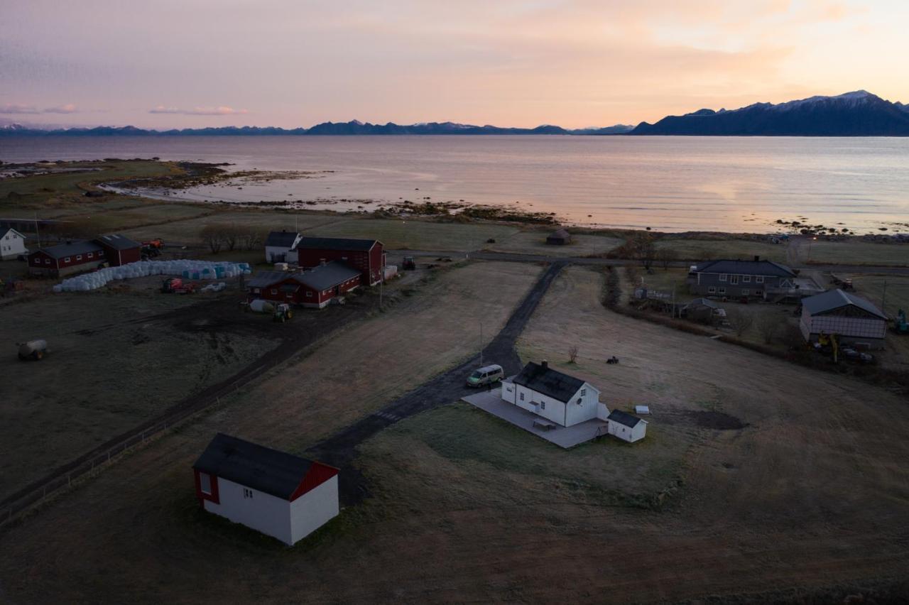 Narnia Lodge Lofoten Gimsoy Exterior foto